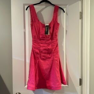 Size 2 Nicole Miller dress.  Perfect for spring and summer!